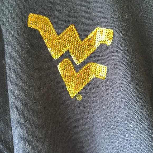 PINK Victoria's Secret Navy and Gold Women's Sweater FREE SHIPPING - Picture 4 of 10